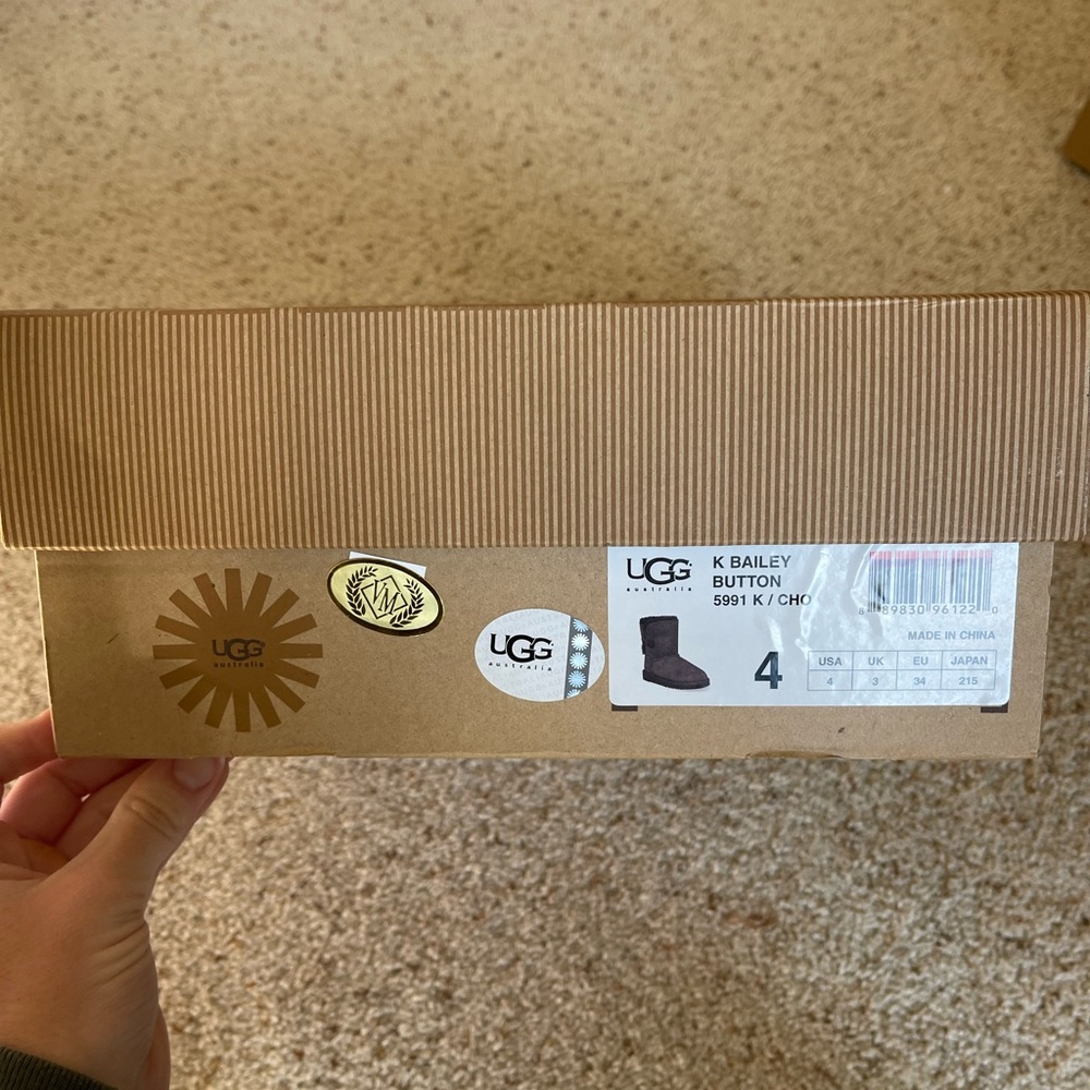 Brown Bailey Button Uggs - image 4